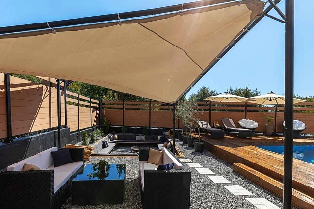 Luxury 52 sq.m. apartment with a swimming pool — photo 10